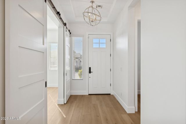 3814 E CRITTENDEN Lane, Phoenix, AZ 85018