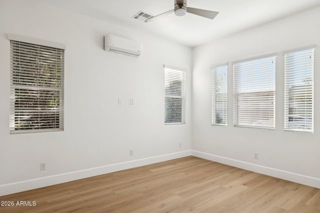 3814 E CRITTENDEN Lane, Phoenix, AZ 85018