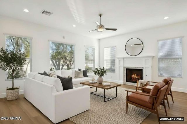 3814 E CRITTENDEN Lane, Phoenix, AZ 85018