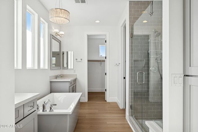 3814 E CRITTENDEN Lane, Phoenix, AZ 85018