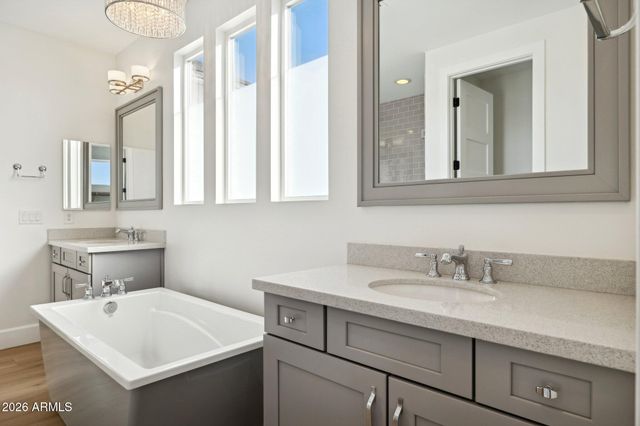 3814 E CRITTENDEN Lane, Phoenix, AZ 85018