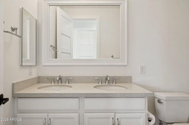 3814 E CRITTENDEN Lane, Phoenix, AZ 85018