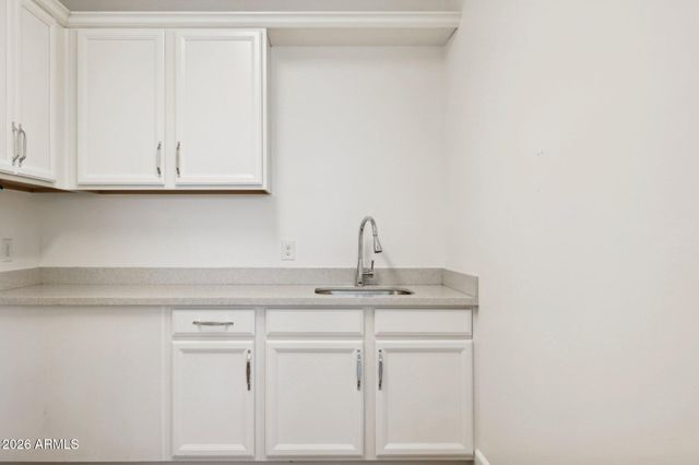 3814 E CRITTENDEN Lane, Phoenix, AZ 85018