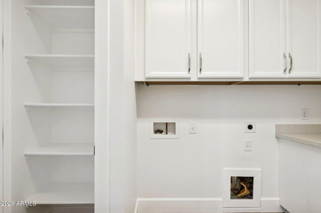 3814 E CRITTENDEN Lane, Phoenix, AZ 85018