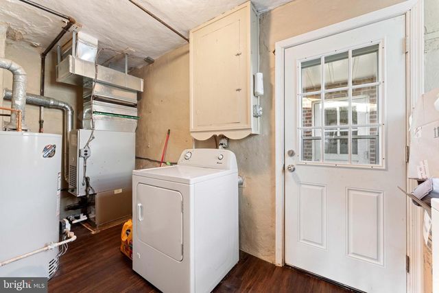 658 WARING ST, Philadelphia, PA 19116