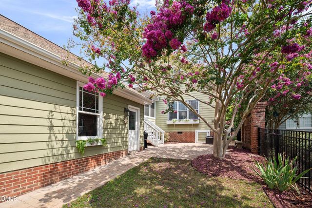 1616 Lakestone Village Lane, Fuquay Varina, NC 27526
