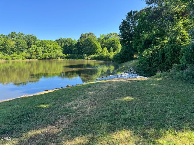 1616 Lakestone Village Lane, Fuquay Varina, NC 27526