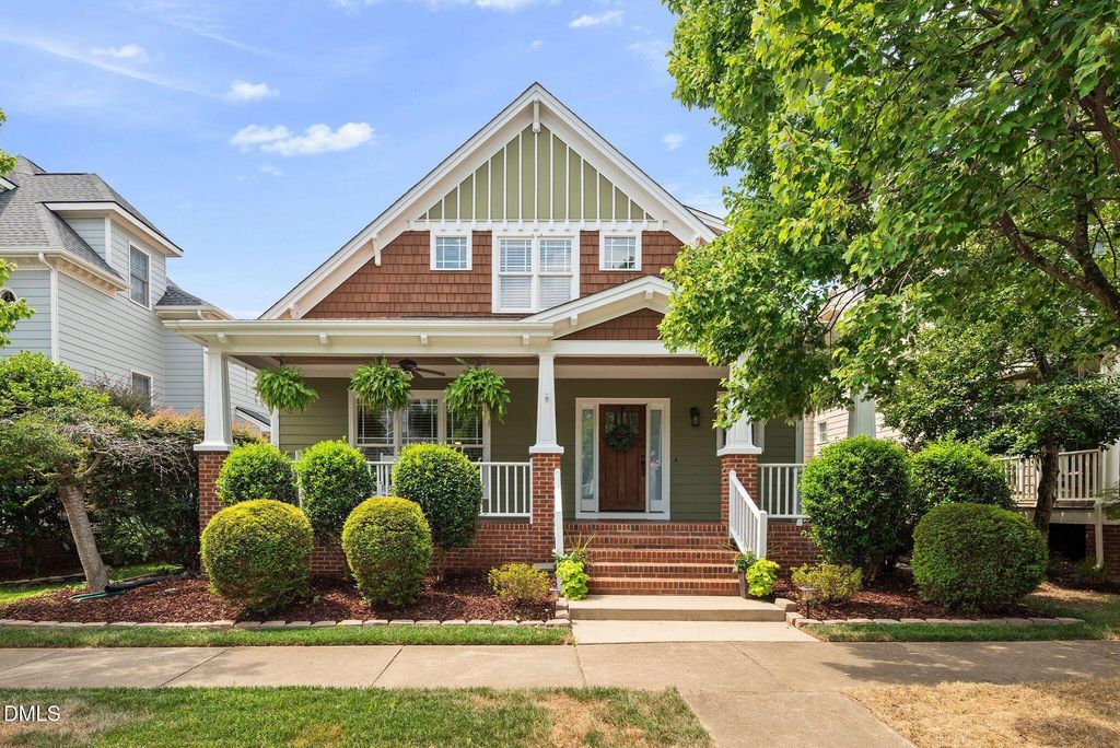 1616 Lakestone Village Lane, Fuquay Varina, NC 27526