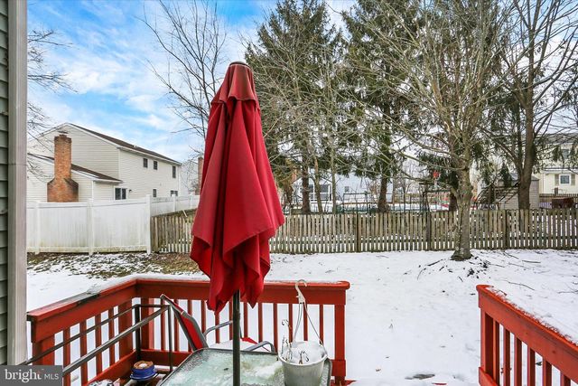 1947 DEER PATH RD, Harrisburg, PA 17110