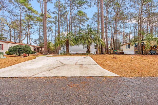 9446 Greenwing Dr., Murrells Inlet, SC 29576
