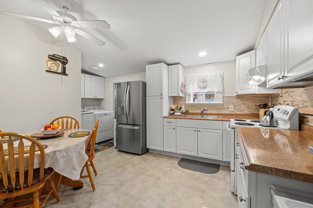 9446 Greenwing Dr., Murrells Inlet, SC 29576