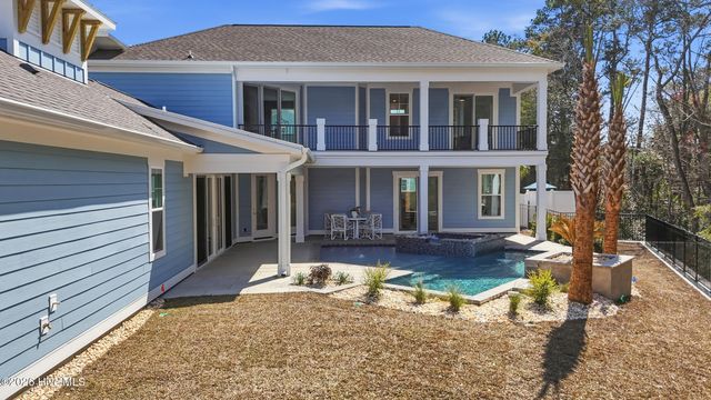 2030 Manor Parc Dr, Calabash, NC 28467