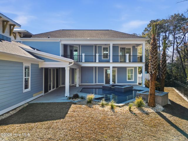 2030 Manor Parc Dr, Calabash, NC 28467