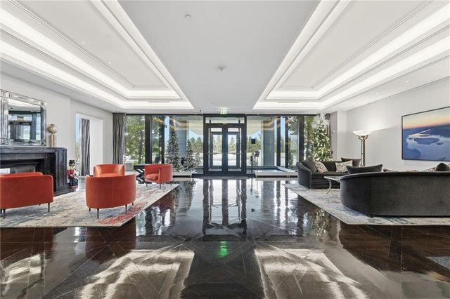 700 W 31st Street 1502, Kansas City, MO 64108