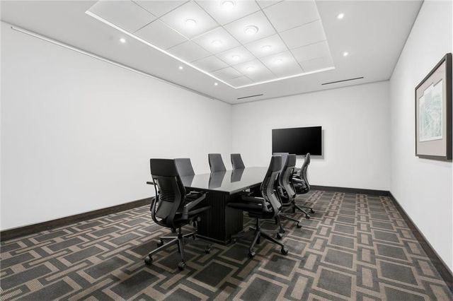 700 W 31st Street 1502, Kansas City, MO 64108