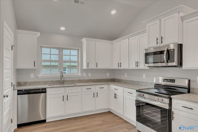 340 Poppy Trail, Meridianville, AL 35759