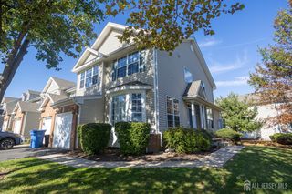 39 Puchala Drive, Sayreville, NJ 08859