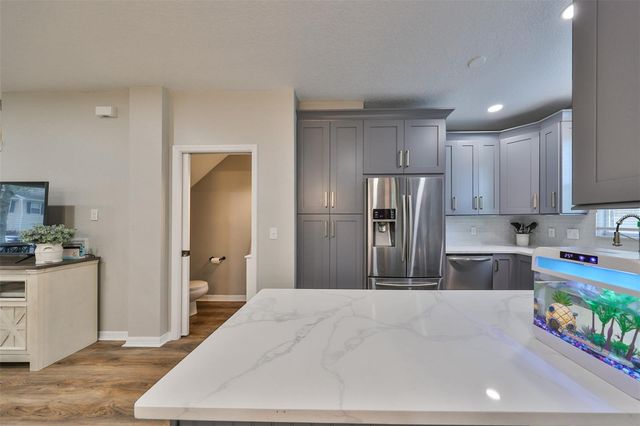 2127 GOLDEN OAK LANE, Valrico, FL 33594