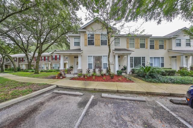 2127 GOLDEN OAK LANE, Valrico, FL 33594