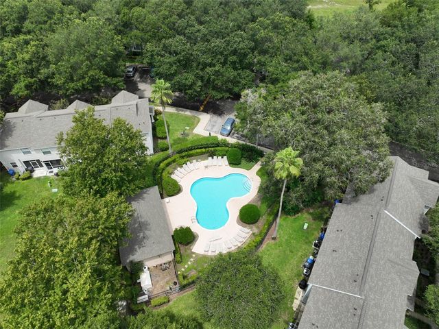 2127 GOLDEN OAK LANE, Valrico, FL 33594