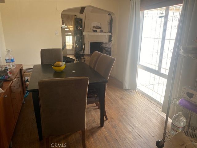 8725 S Denker, Los Angeles, CA 90047