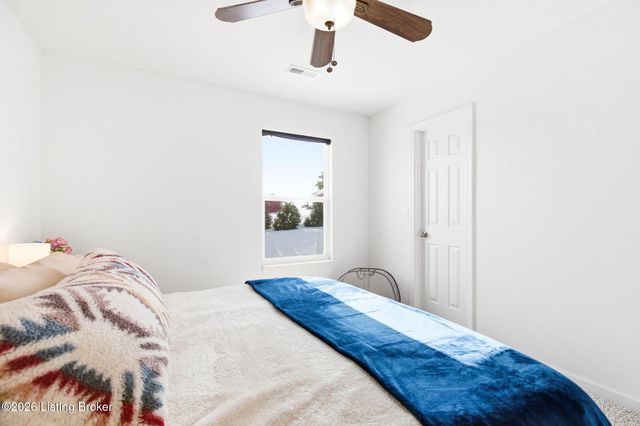 8735 Warbler Branch Way, Louisville, KY 40229