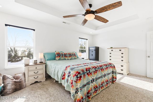 8735 Warbler Branch Way, Louisville, KY 40229