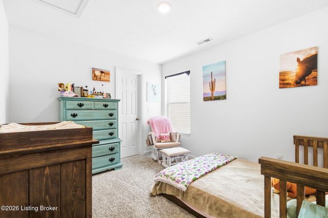 8735 Warbler Branch Way, Louisville, KY 40229