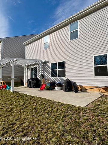 8735 Warbler Branch Way, Louisville, KY 40229