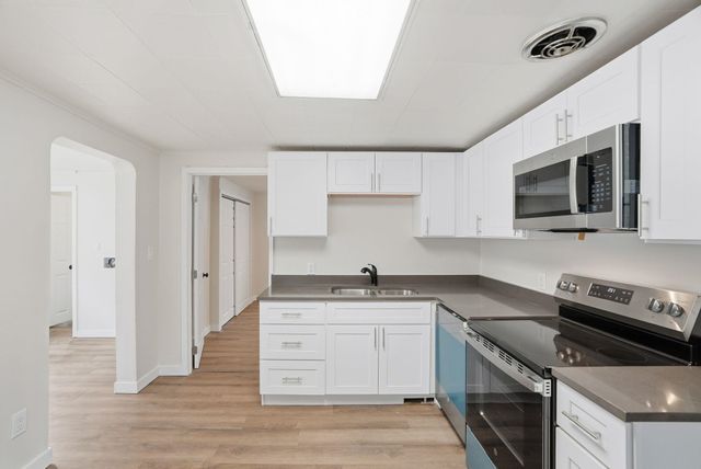 1412 E Pacific Ave, Spokane, WA 99202