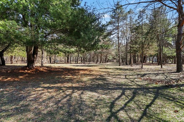 8362 E River Road, Battle Creek, MI 49014
