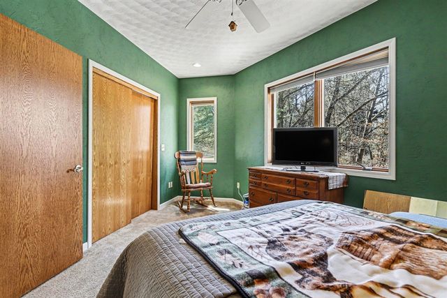 8362 E River Road, Battle Creek, MI 49014