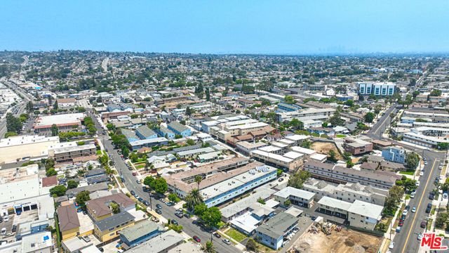 720 N Market Street, Inglewood, CA 90302
