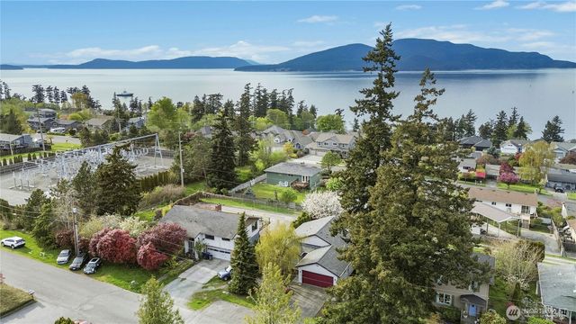 3501 W 3rd Street, Anacortes, WA 98221