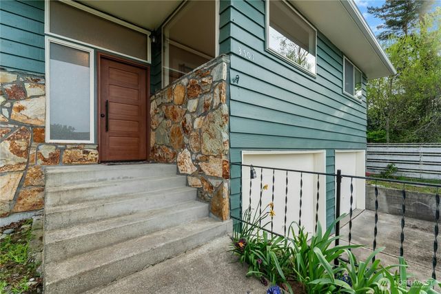 3501 W 3rd Street, Anacortes, WA 98221