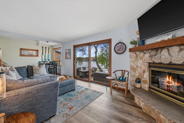 W342N4870 Lindy LANE, Nashotah, WI 53058