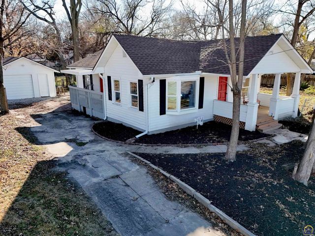 930 NW Harrison ST, Topeka, KS 66608