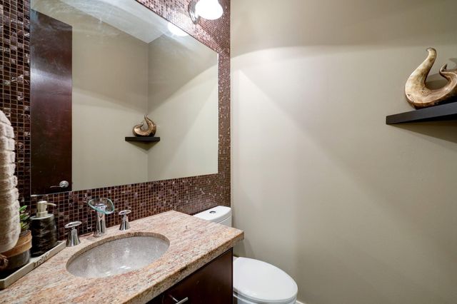 2022 Converse Street, Houston, TX 77006