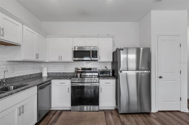 6359 KAY MORGAN LANE, Gibsonton, FL 33534