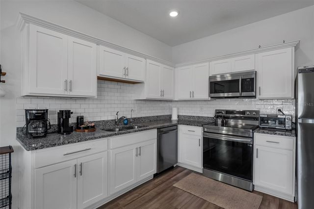 6359 KAY MORGAN LANE, Gibsonton, FL 33534
