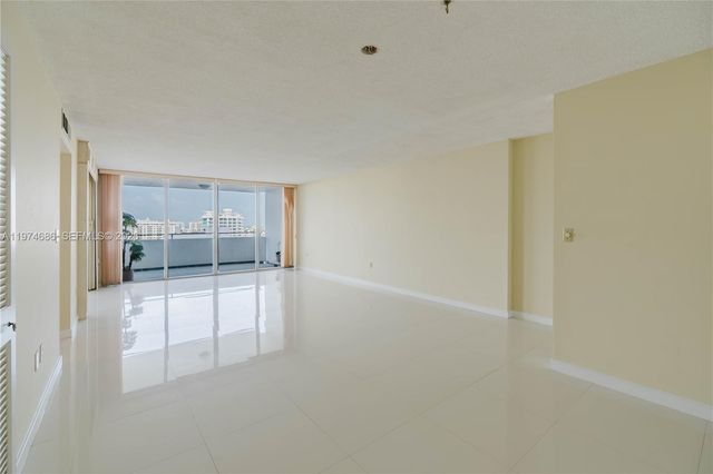 11 Island Ave 1410, Miami Beach, FL 33139