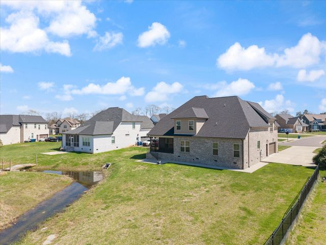 1901 Rhonda Dr, Christiana, TN 37037