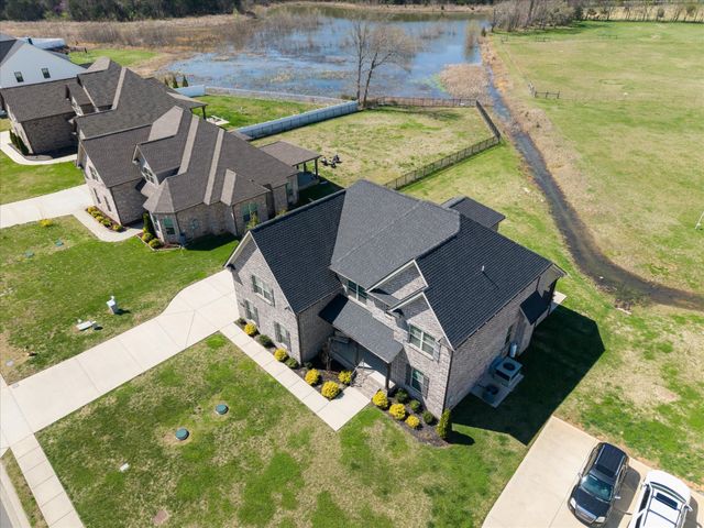 1901 Rhonda Dr, Christiana, TN 37037