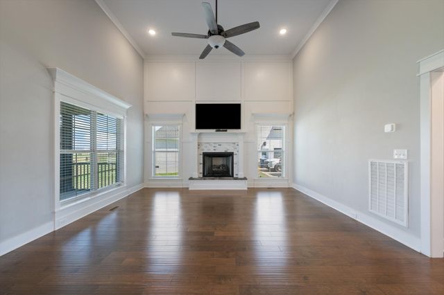 1901 Rhonda Dr, Christiana, TN 37037