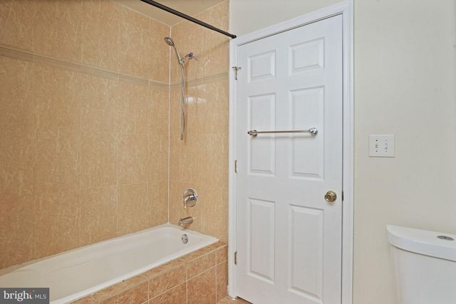 5115 BASS PL SE, Washington, DC 20019