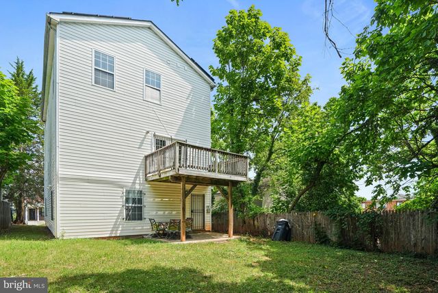 5115 BASS PL SE, Washington, DC 20019