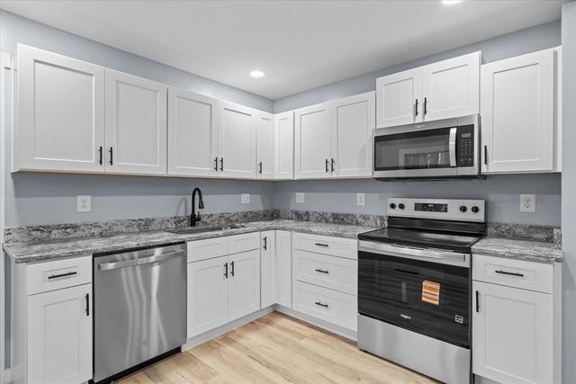 307 N Bogle Street, Dalton, GA 30721