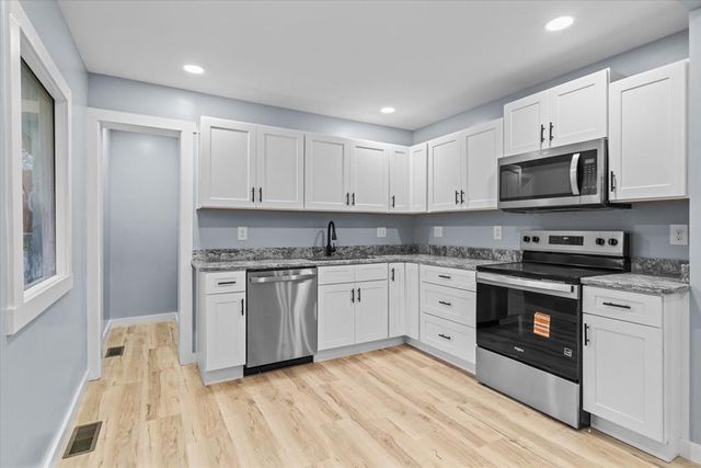 307 N Bogle Street, Dalton, GA 30721