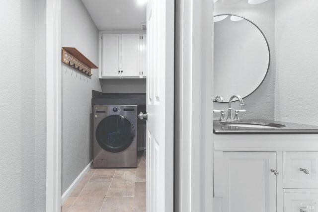 6417 Yale St, Windsor, CA 95492