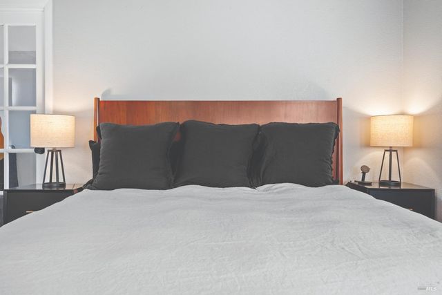 6417 Yale St, Windsor, CA 95492